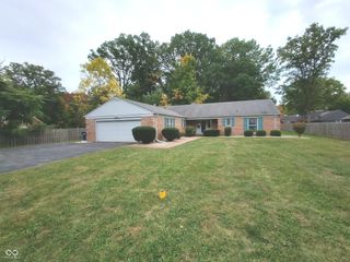 1321 Greenway Drive, Anderson, IN 46011