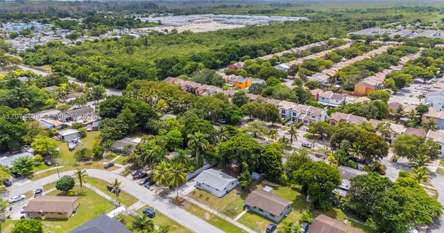 655 SW 6th Ter, Florida City, FL 33034