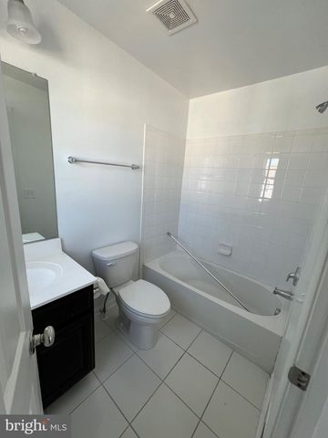 17087 GIBSON RD, Dumfries, VA 22026