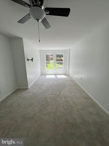 17087 GIBSON RD, Dumfries, VA 22026