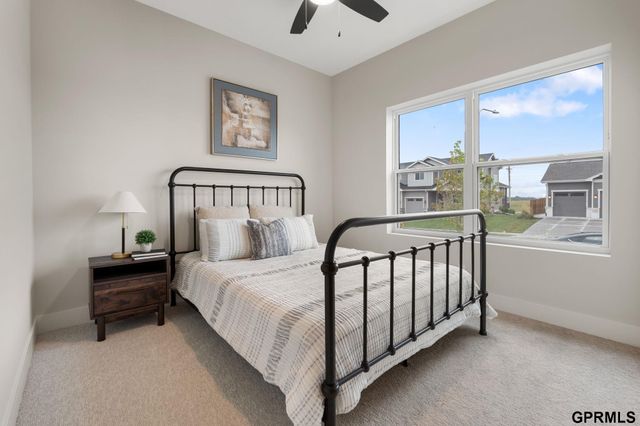 11004 N 161st Avenue, Bennington, NE 68007