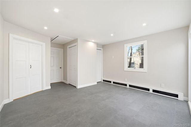 15 Corchaug Trail, Ridge, NY 11961