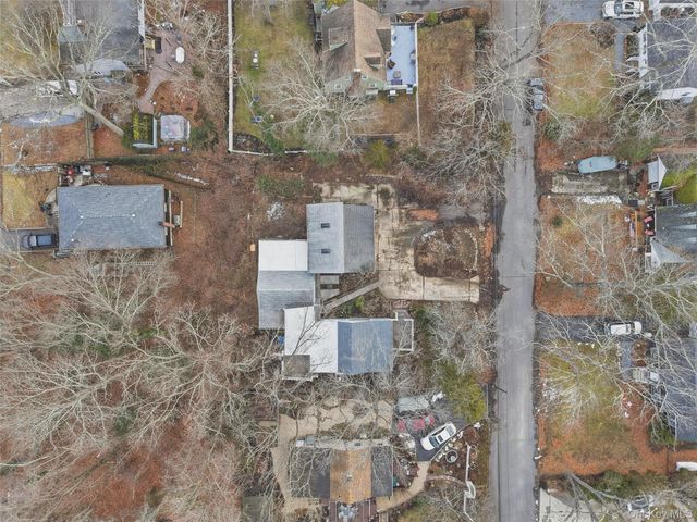 15 Corchaug Trail, Ridge, NY 11961