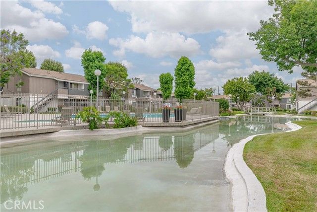 2875 S Fairview, Santa Ana, CA 92704