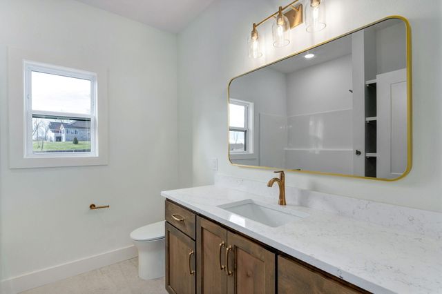 206 N Blarney Court, Nixa, MO 65714