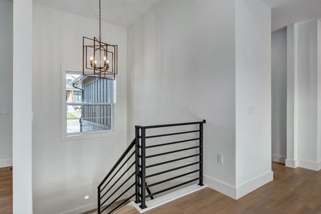 206 N Blarney Court, Nixa, MO 65714