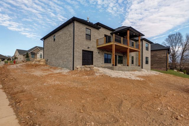 206 N Blarney Court, Nixa, MO 65714