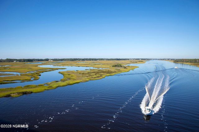 Lot 50 Carolina Bay Court, Southport, NC 28461
