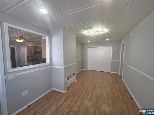 631 2nd Avenue 1st floor, Lyndhurst, NJ 07071