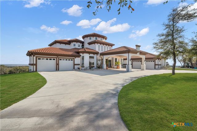 205 County Road 2727, Mico, TX 78056