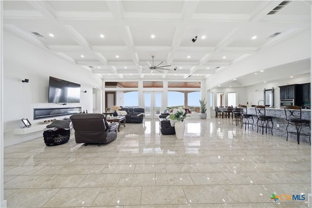 205 County Road 2727, Mico, TX 78056