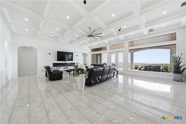 205 County Road 2727, Mico, TX 78056