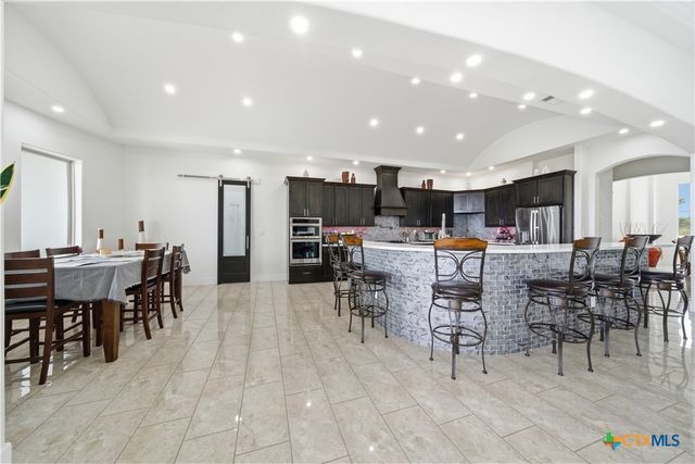 205 County Road 2727, Mico, TX 78056