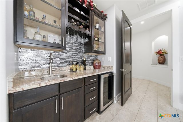 205 County Road 2727, Mico, TX 78056