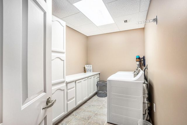 2964 Lakeshore Drive E403, Muskegon City, MI 49441