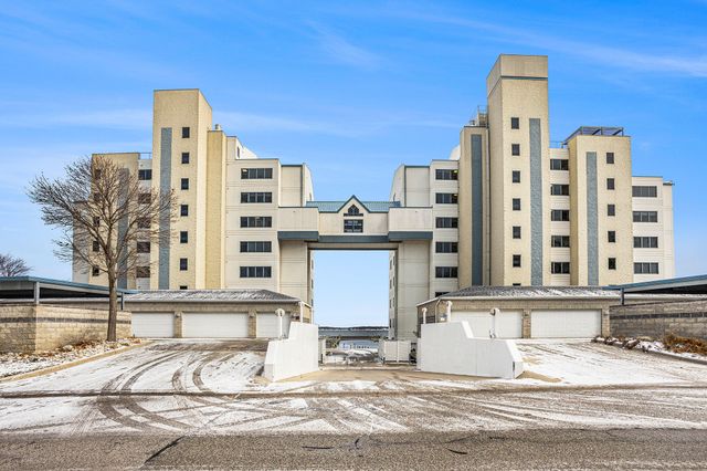 2964 Lakeshore Drive E403, Muskegon City, MI 49441