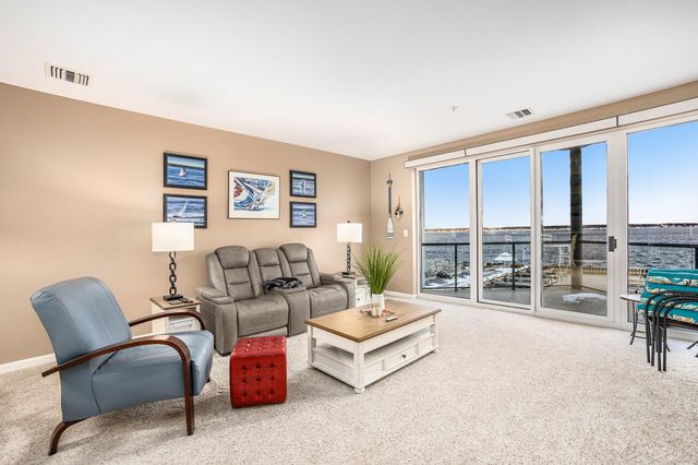 2964 Lakeshore Drive E403, Muskegon City, MI 49441