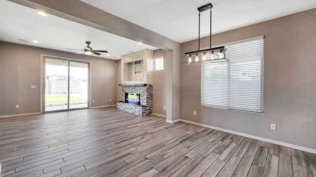 17156 W Lincoln Street, Goodyear, AZ 85338