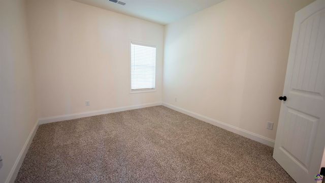 126 Bluecoat Trail, Byron, GA 31088