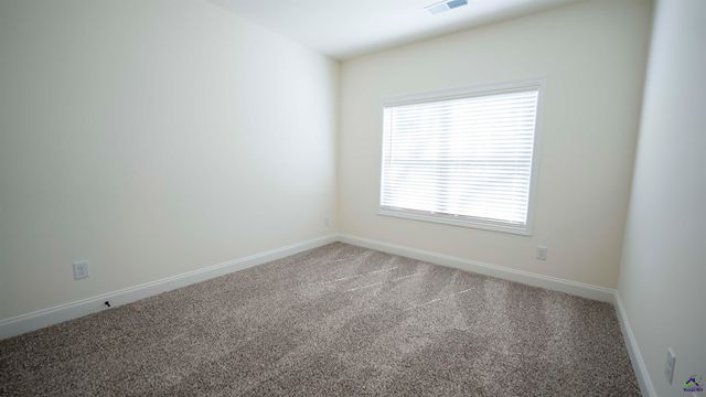 126 Bluecoat Trail, Byron, GA 31088