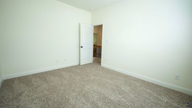 126 Bluecoat Trail, Byron, GA 31088