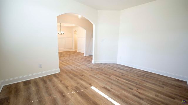 126 Bluecoat Trail, Byron, GA 31088