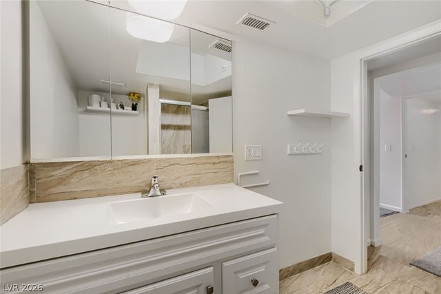 3827 Cavalry Street, Las Vegas, NV 89121