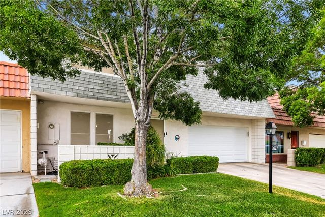 3827 Cavalry Street, Las Vegas, NV 89121