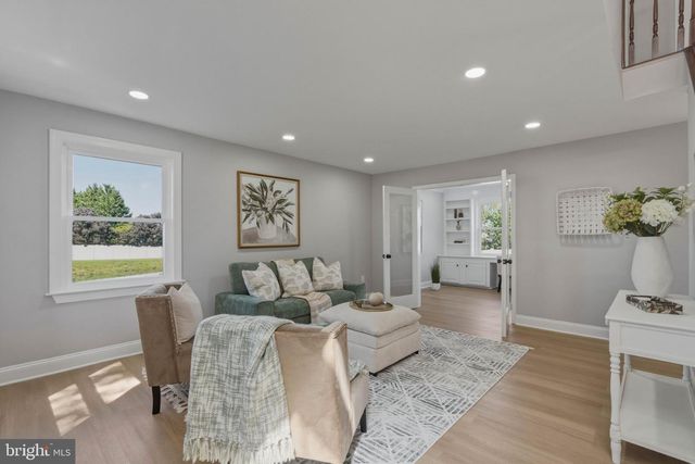 4 WELLSPRING DR, Bear, DE 19701