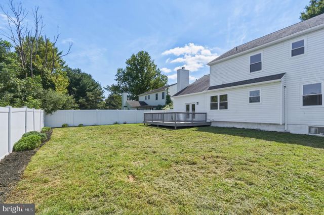 4 WELLSPRING DR, Bear, DE 19701