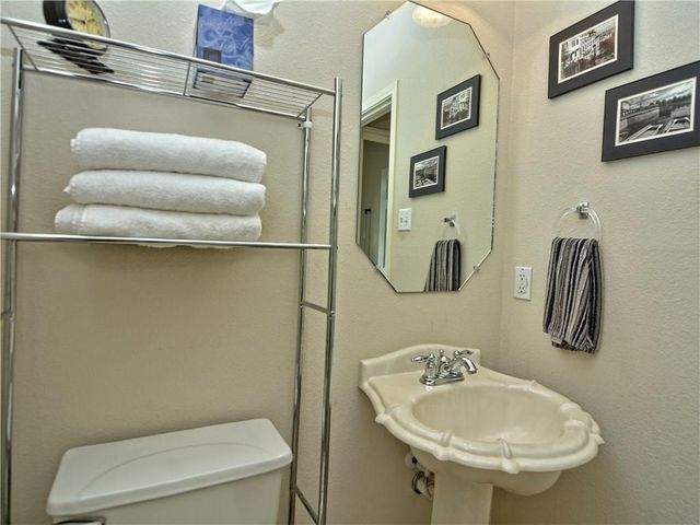 4100 Whitecrest CV, Round Rock, TX 78681