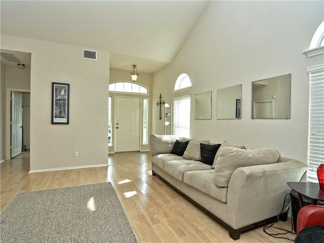 4100 Whitecrest CV, Round Rock, TX 78681