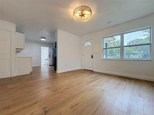 3316 W NASSAU STREET, Tampa, FL 33607