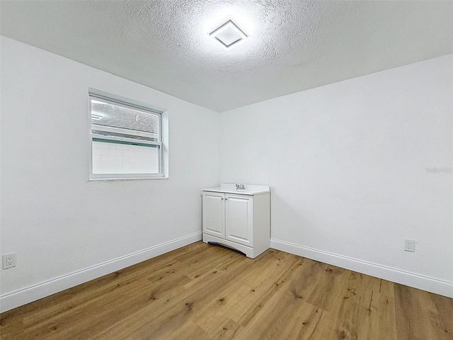3316 W NASSAU STREET, Tampa, FL 33607
