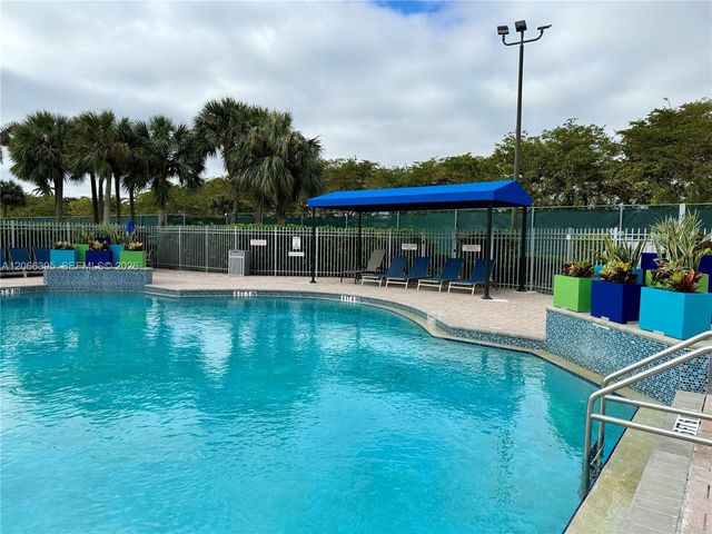 1130 Buttonwood Lane -, Hollywood, FL 33019