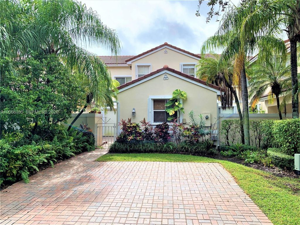1130 Buttonwood Lane -, Hollywood, FL 33019