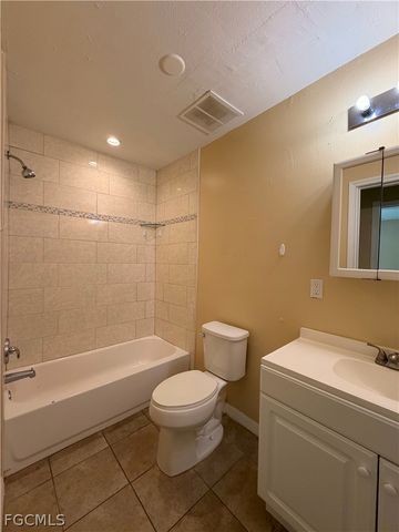 1906 Coronado RD, Fort Myers, FL 33901