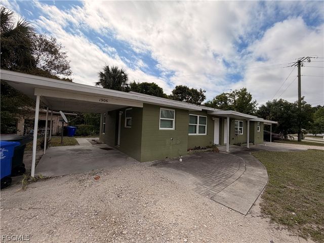 1906 Coronado RD, Fort Myers, FL 33901