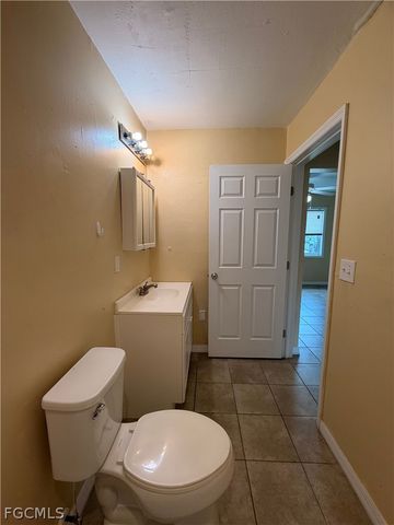 1906 Coronado RD, Fort Myers, FL 33901