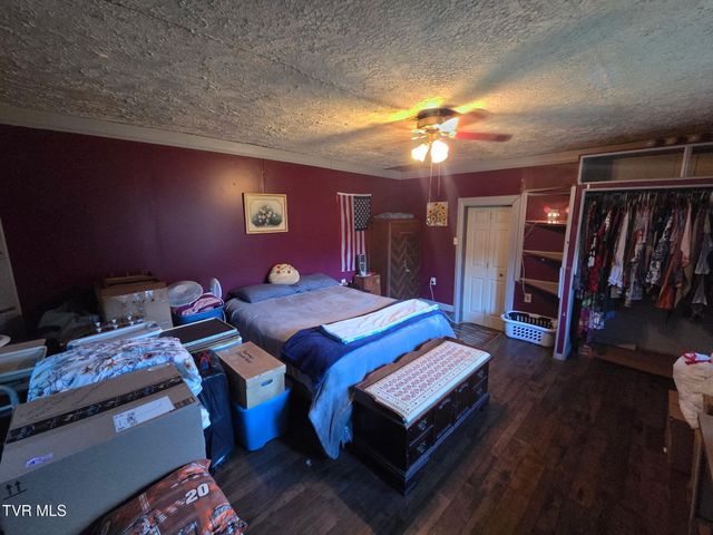 424 Buzzard Roost Road, Bulls Gap, TN 37711