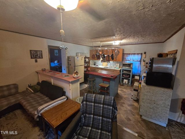 424 Buzzard Roost Road, Bulls Gap, TN 37711