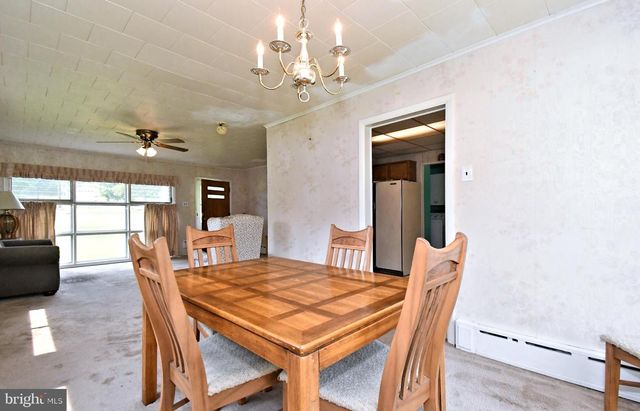 245 FULMER RD, Perkiomenville, PA 18074