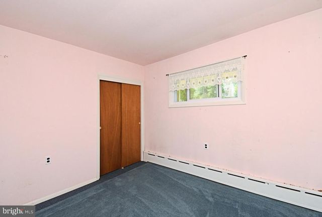 245 FULMER RD, Perkiomenville, PA 18074