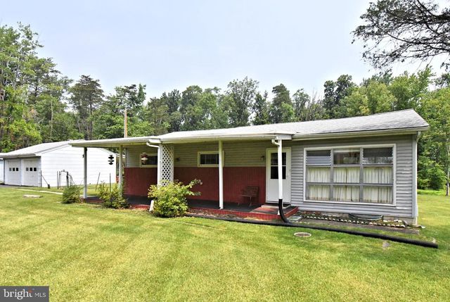 245 FULMER RD, Perkiomenville, PA 18074