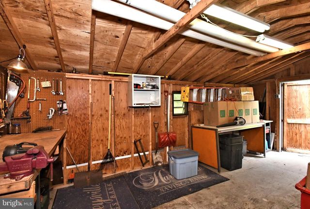 245 FULMER RD, Perkiomenville, PA 18074