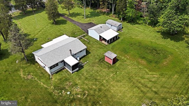 245 FULMER RD, Perkiomenville, PA 18074