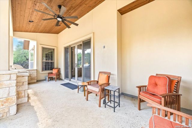 814 Rutherford, Fischer, TX 78623