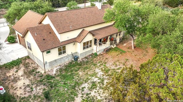 814 Rutherford, Fischer, TX 78623