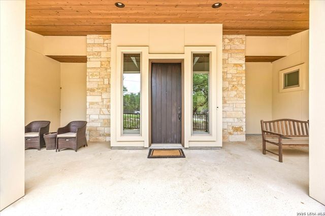 814 Rutherford, Fischer, TX 78623