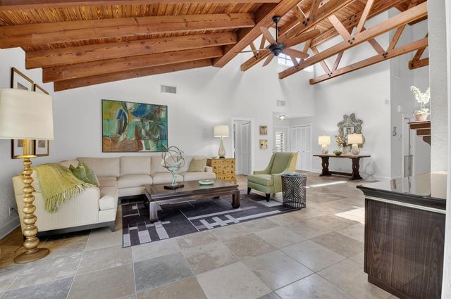 706 Foxpointe Circle, Delray Beach, FL 33445